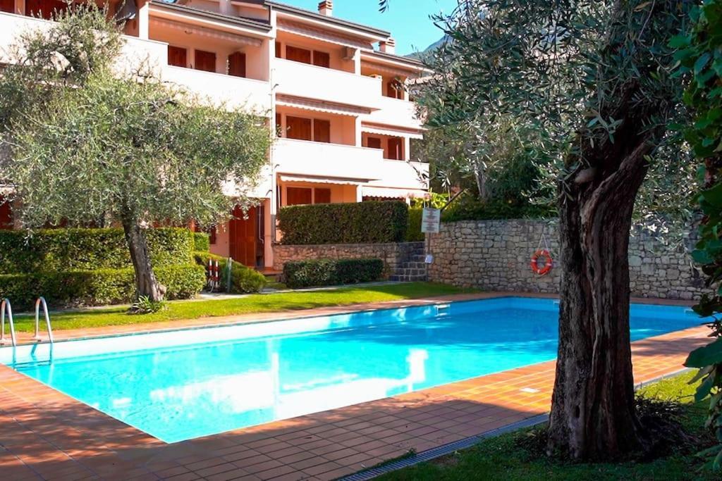 شقة Giuly Beth'S House برنزوني سول جاردا المظهر الخارجي الصورة